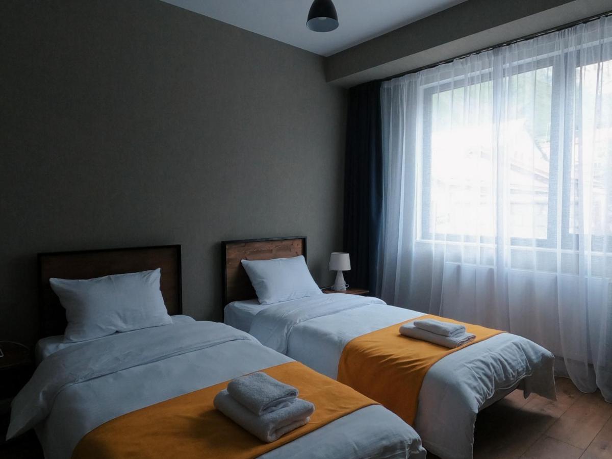 Capra Hotel Kazbegi Eksteriør billede