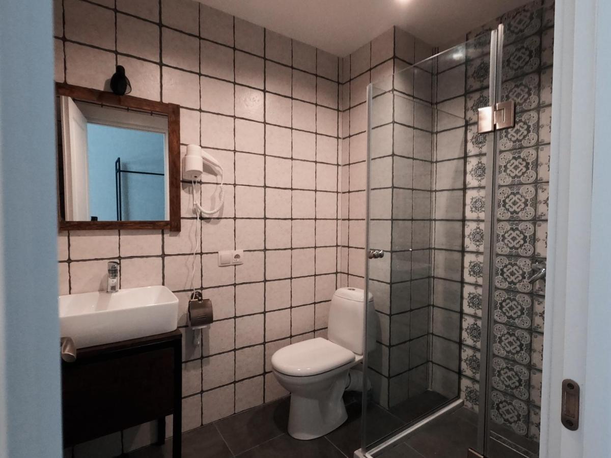 Capra Hotel Kazbegi Eksteriør billede