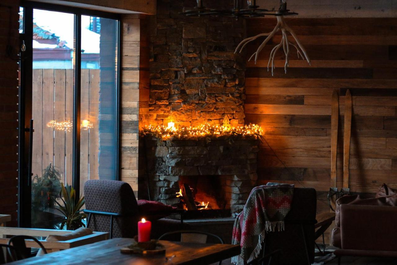 Capra Hotel Kazbegi Eksteriør billede